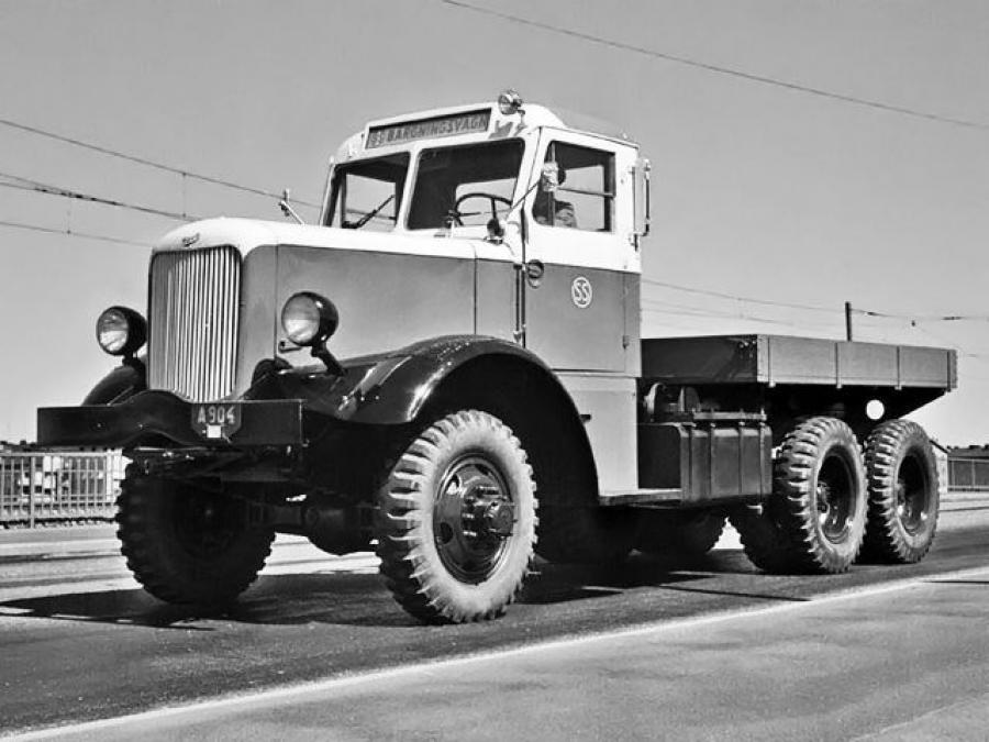  Mack NM3 1939 года  (фото 1 из 3)